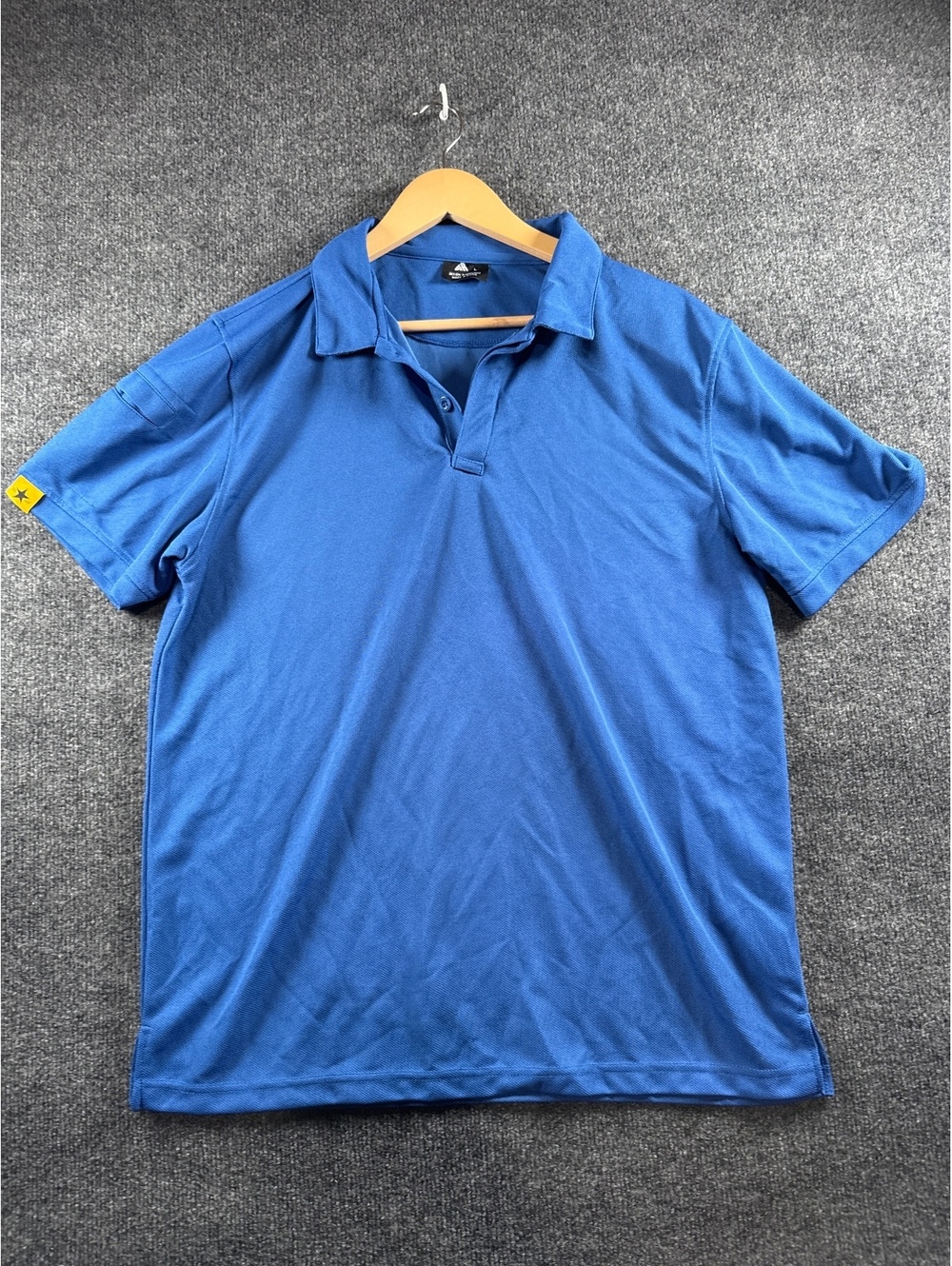 Men’s Large Blue Performance Polo Shirt Short Sleeve Golf Athletic Casual